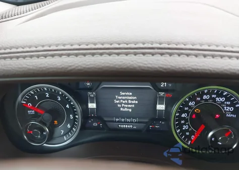 2019 Ram 1500 Laramie 4X4 5'7 Box z USA, uszkodzony, nr VIN 1C6SRFJT2KN864622